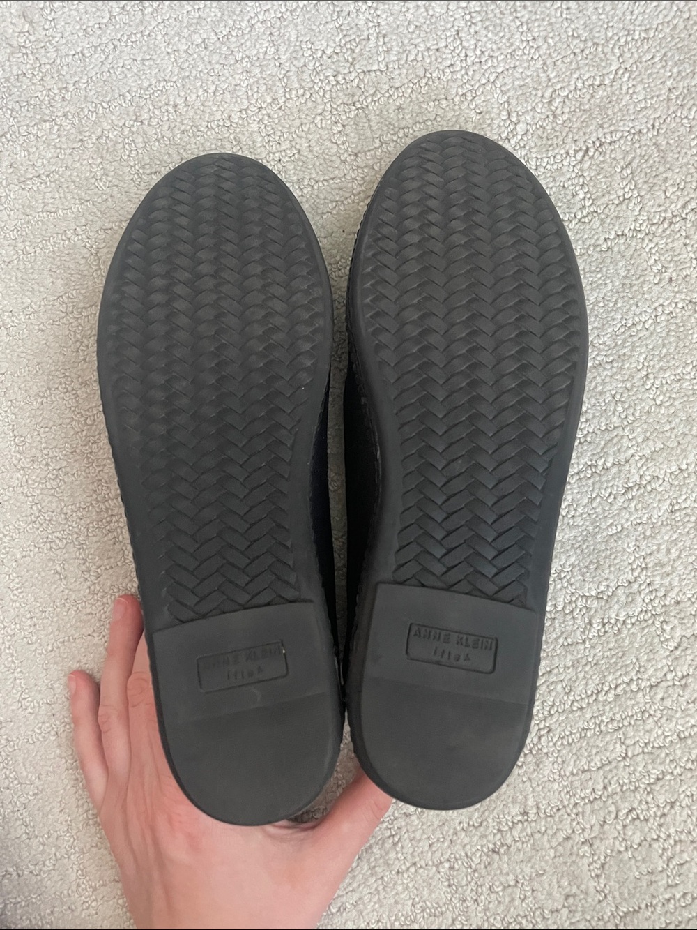 Anne Klein Black Ribbon Accent Flat Size 6.5 - Picture 7 of 7